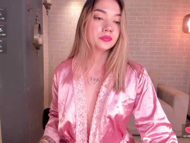 HaleyGreen's BongaCams show and profile