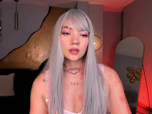 HaleyGreen's BongaCams show and profile