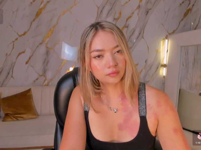 HaleyGreen's BongaCams show and profile