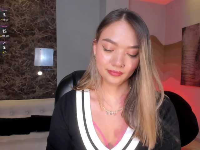 HaleyGreen's BongaCams show and profile