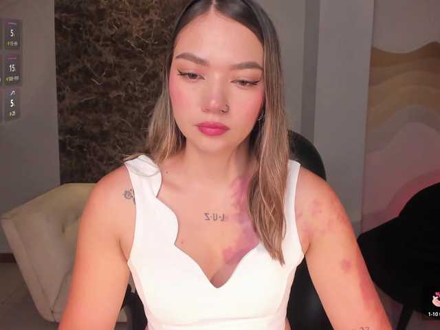 HaleyGreen's BongaCams show and profile