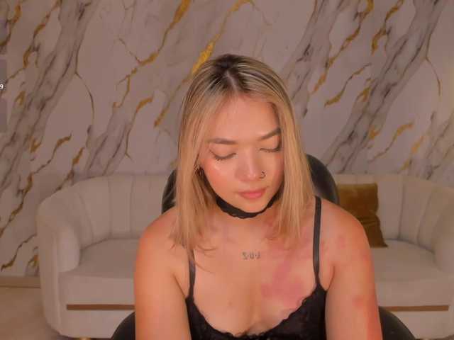 HaleyGreen's BongaCams show and profile