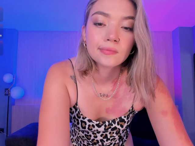 HaleyGreen's BongaCams show and profile