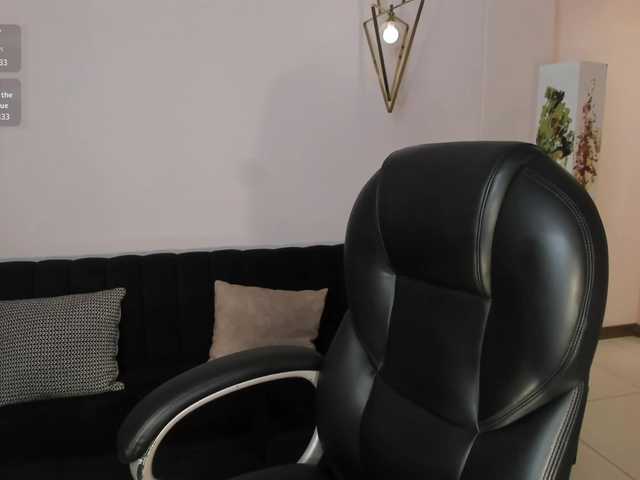 HaleyGreen's BongaCams show and profile