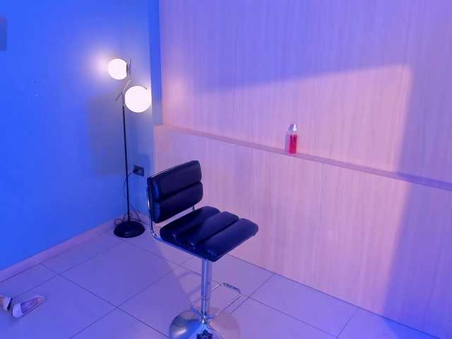 HaleyGreen's BongaCams show and profile