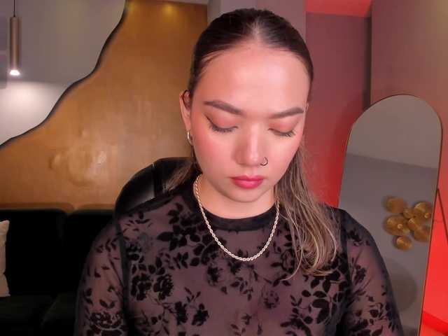 HaleyGreen's BongaCams show and profile