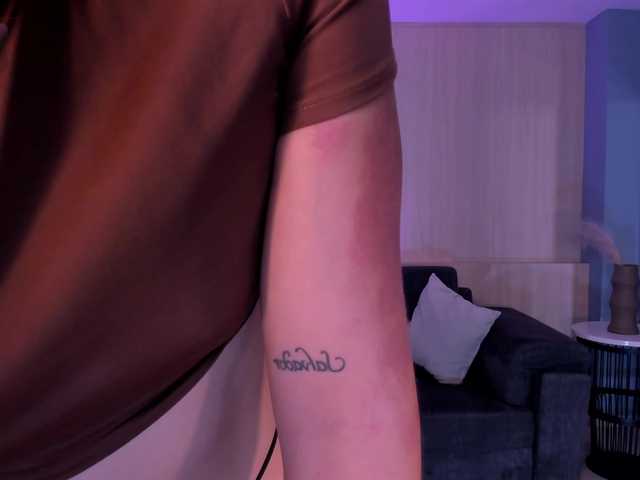 HaleyGreen's BongaCams show and profile