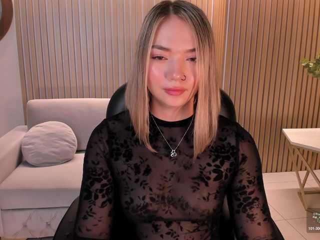 HaleyGreen's BongaCams show and profile