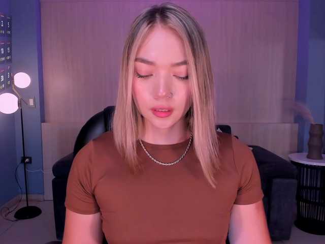 HaleyGreen's BongaCams show and profile