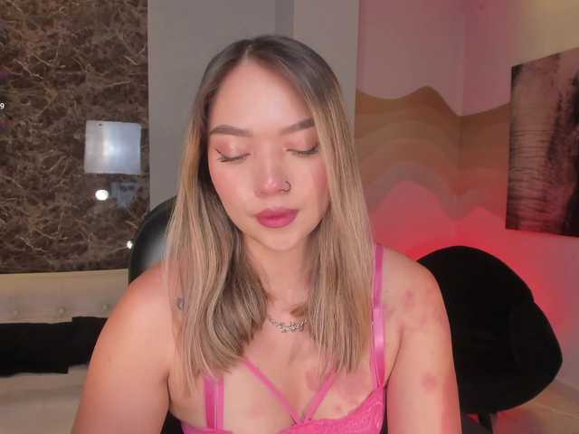 HaleyGreen's BongaCams show and profile