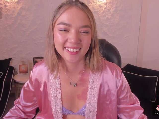 HaleyGreen live cam profile