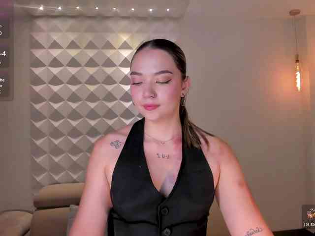 HaleyGreen HaleyGreen