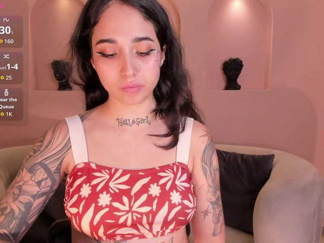 VenusClaire's BongaCams show and profile