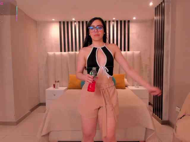 LaurenNoir LaurenNoir