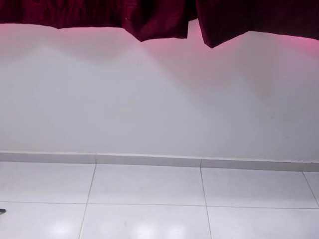 sheila21's BongaCams show and profile