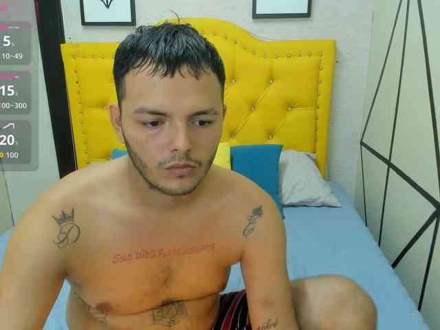 ValeriaAndJones ValeriaAndJones