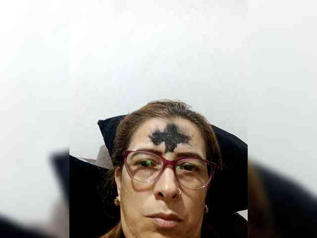 simoneta Live Webcam on BongaCams