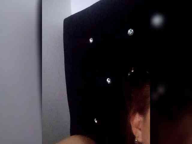 simoneta Live Webcam on BongaCams