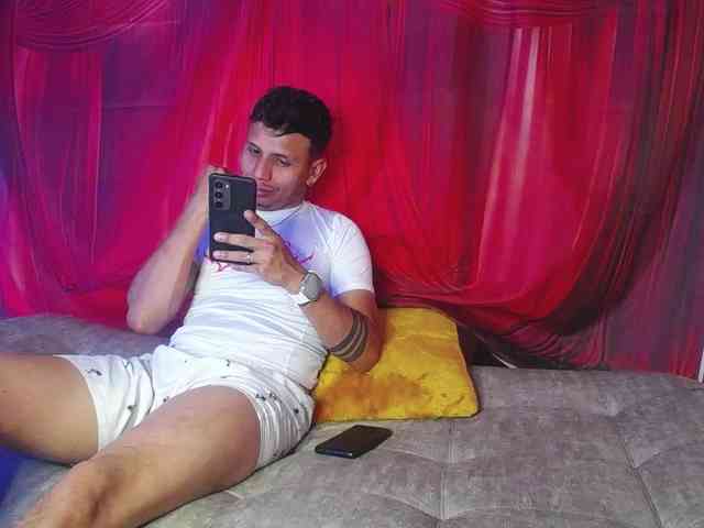 Noha-and-Iam Noha-and-Iam