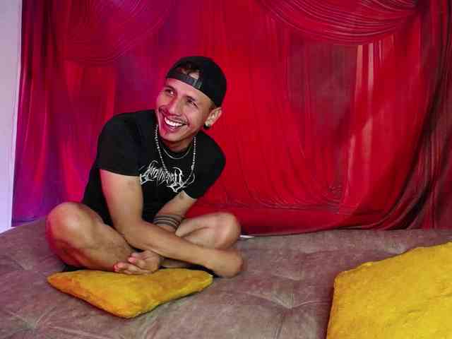 Noha-and-Iam Noha-and-Iam