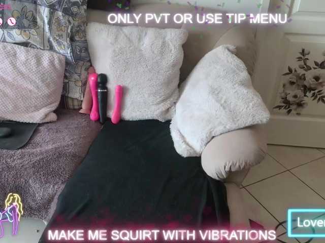 DENERYS's BongaCams show and profile