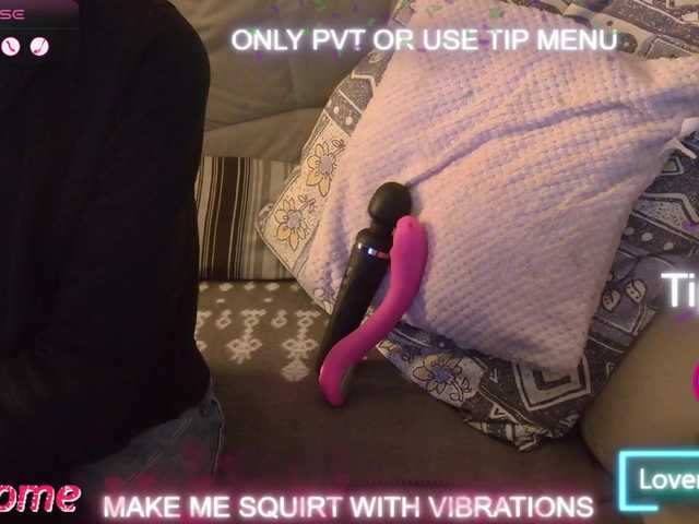 DENERYS's BongaCams show and profile