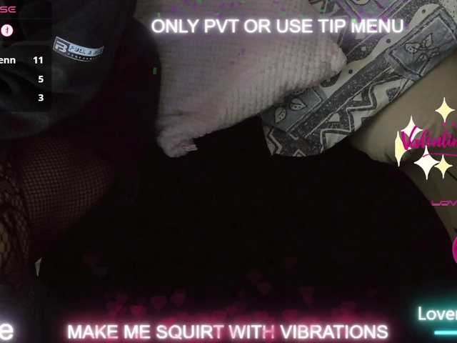 DENERYS's BongaCams show and profile