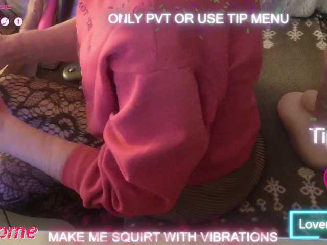 DENERYS's BongaCams show and profile