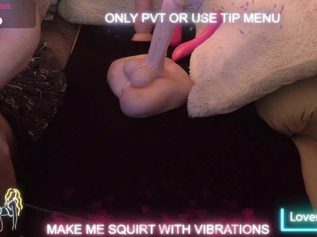 DENERYS's BongaCams show and profile