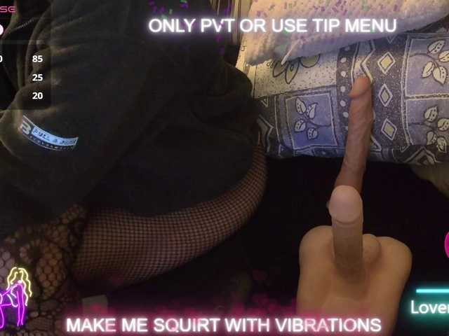 DENERYS's BongaCams show and profile