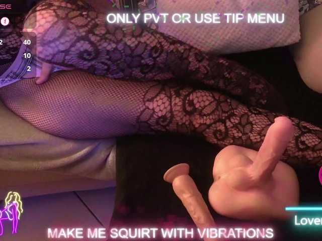 DENERYS's BongaCams show and profile