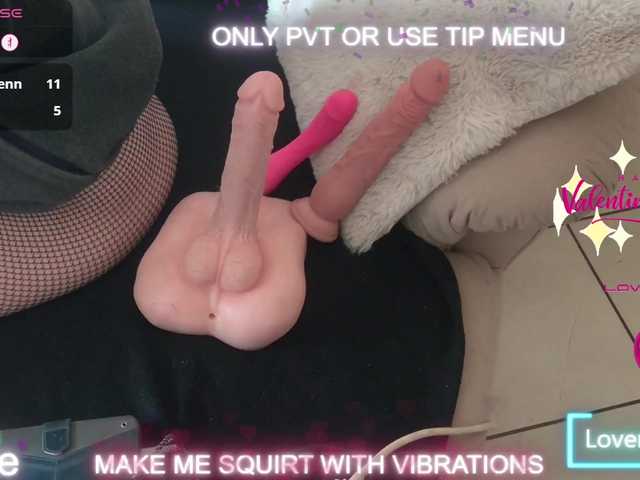 DENERYS's BongaCams show and profile