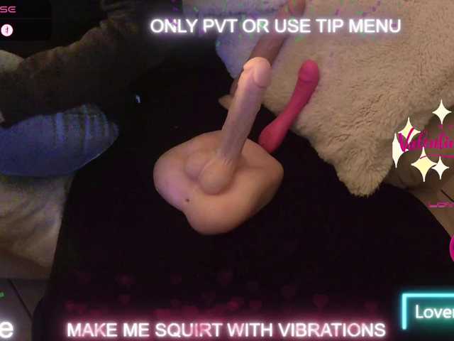 DENERYS's BongaCams show and profile