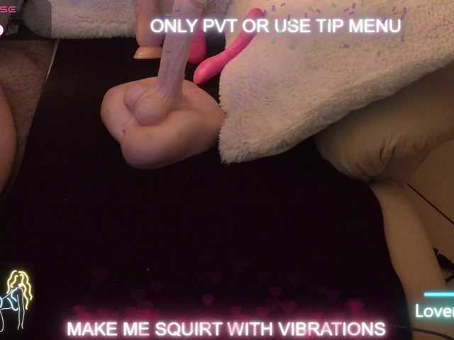 DENERYS's BongaCams show and profile