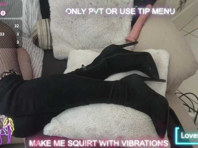 DENERYS's BongaCams show and profile