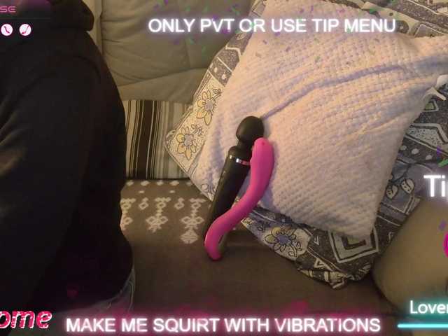 DENERYS's BongaCams show and profile