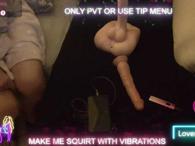 DENERYS's BongaCams show and profile