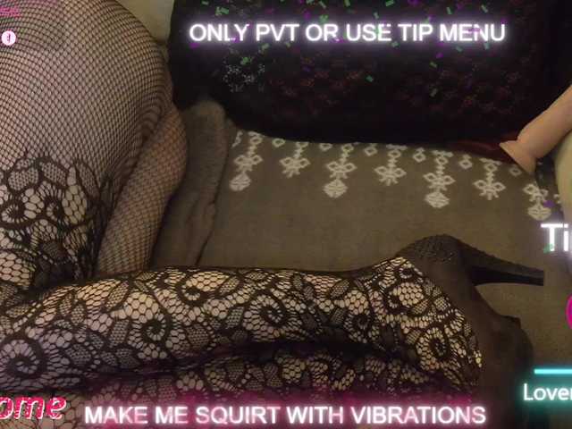 DENERYS's BongaCams show and profile