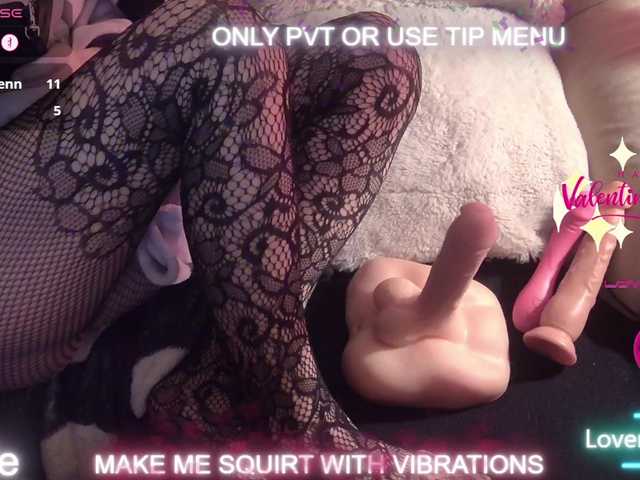 DENERYS's BongaCams show and profile