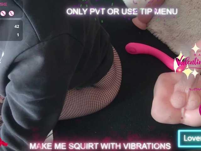 DENERYS's BongaCams show and profile