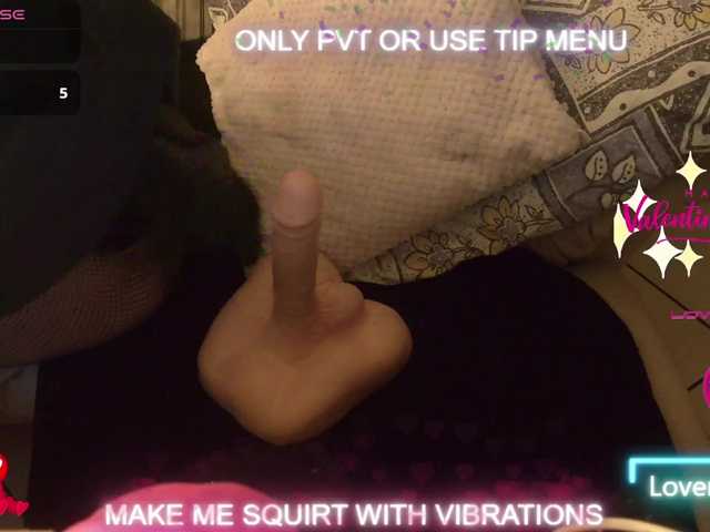 DENERYS's BongaCams show and profile