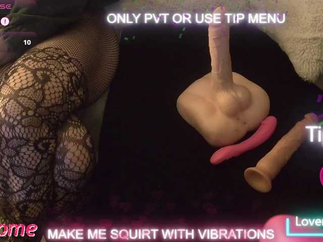 DENERYS's BongaCams show and profile