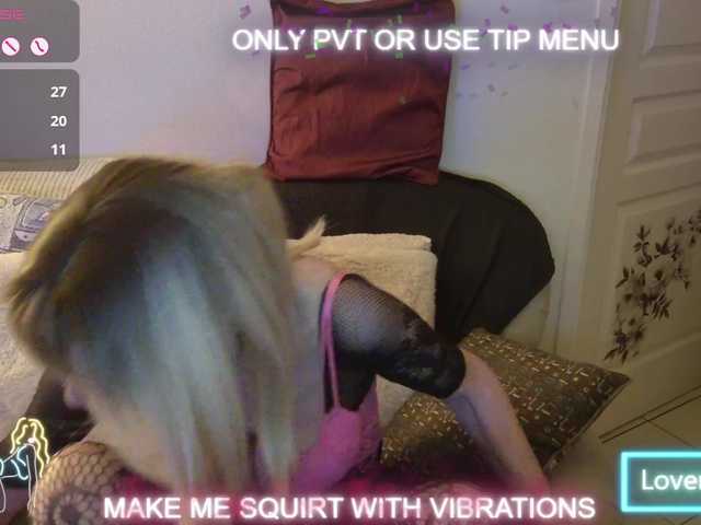 DENERYS's BongaCams show and profile