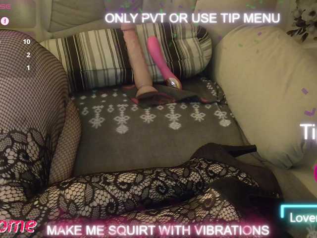 DENERYS's BongaCams show and profile