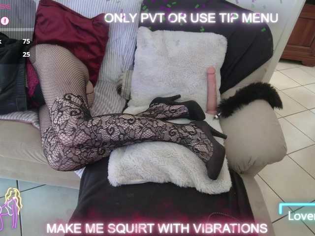 DENERYS's BongaCams show and profile