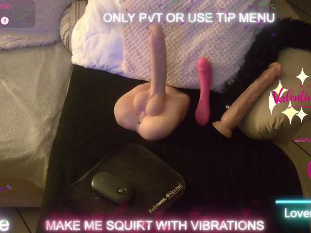 DENERYS's BongaCams show and profile