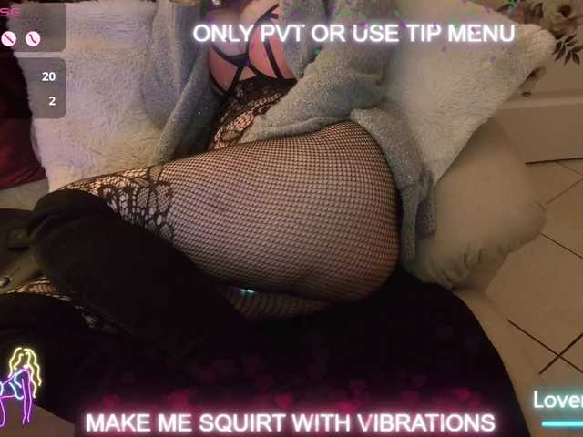 DENERYS's BongaCams show and profile