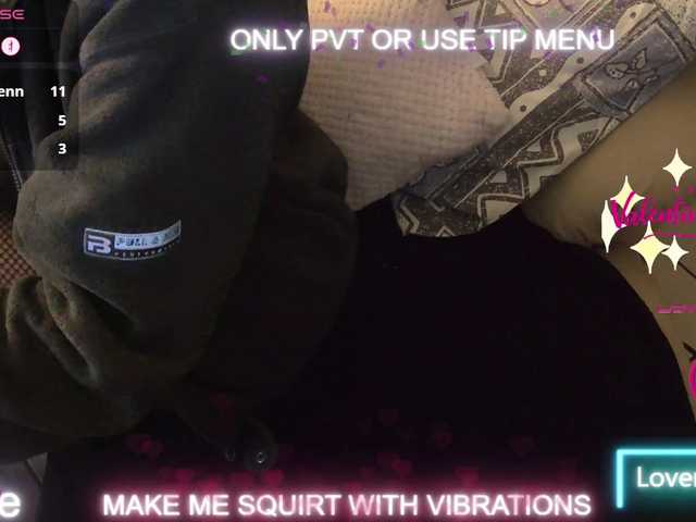 DENERYS's BongaCams show and profile