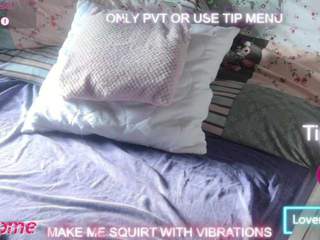 DENERYS's BongaCams show and profile