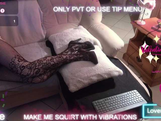 DENERYS's BongaCams show and profile